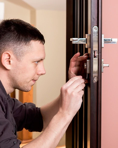 : Professional Locksmith For Commercial And Residential Locksmith Services in Lemoore Station, CA
