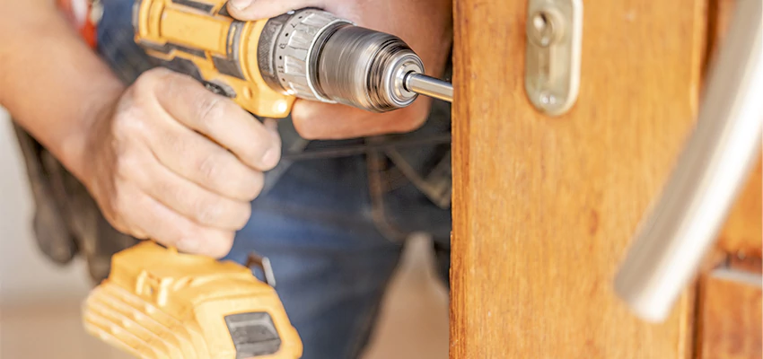 Emergency A1 Locksmith Services in Lemoore Station, California